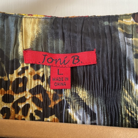 Joni B. Silky Floral & Animal Print Jacket - Picture 2 of 10